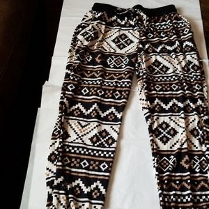 Women's joggers